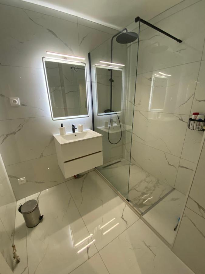 Appartement Avec Belle Vue Et Place De Parking Annemasse Kültér fotó